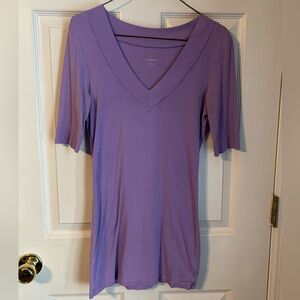 Express Lavender V-Neck Short Sleeve Top